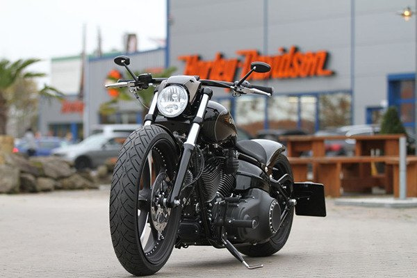 Metzeler ME 888 Marathon Ultra 170/80B15 77H TL DOT1025