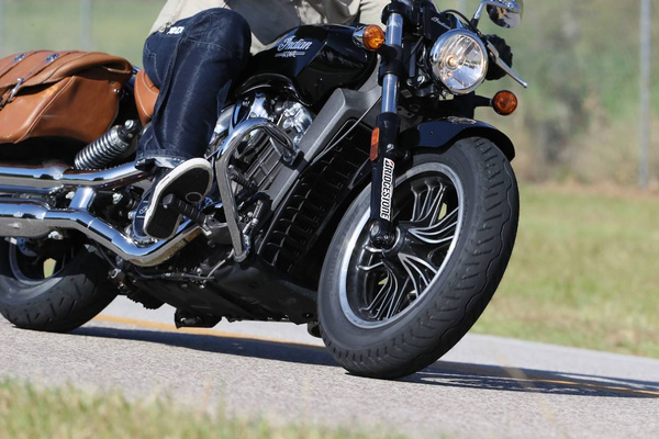 Bridgestone G704 180/60R16 74H TL DOT2025