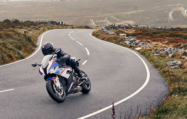 Metzeler Sportec M9 RR 180/60ZR17 75W TL DOT3021