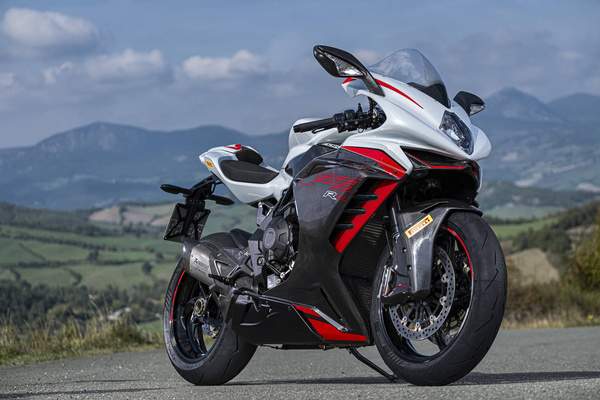 Pirelli Diablo Supercorsa SP V4 120/70ZR17 58W TL DOT2025