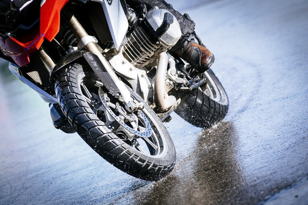 Metzeler Karoo Street 110/80R19 59V TL DOT1024