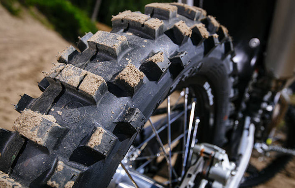 Metzeler MCE 6 Days Extreme Medium 140/80-18 70M TT M+S DOT2022