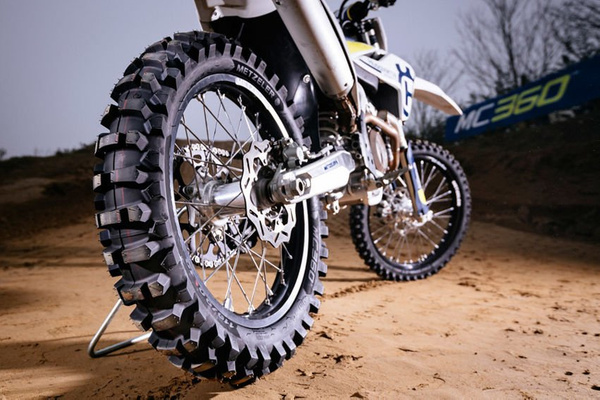 Metzeler MC360 Mid Soft 140/80-18 70M TT DOT4024