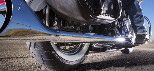 Shinko 777 100/90-19 61H WW BIAŁY BOK DOT5024