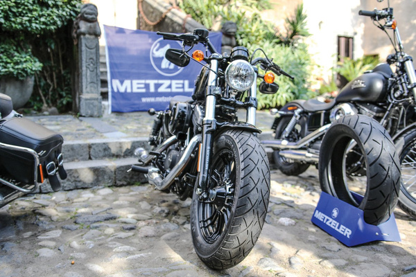 Metzeler ME 888 Marathon Ultra 150/80-17 72H TL Przód DOT2020