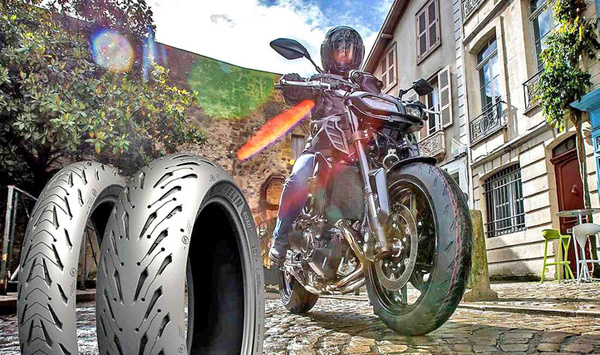 Michelin Pilot Road 5 160/60ZR17 69W TL DOT2025
