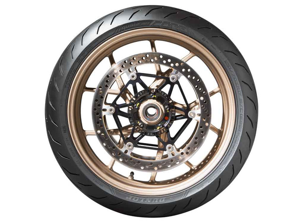 Dunlop Qualifier Core 160/60ZR17 69W TL DOT5024