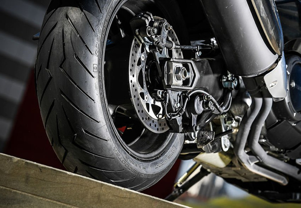 Pirelli Diablo Rosso Scooter 120/70-14 55S TL DOT4018 PRZÓD