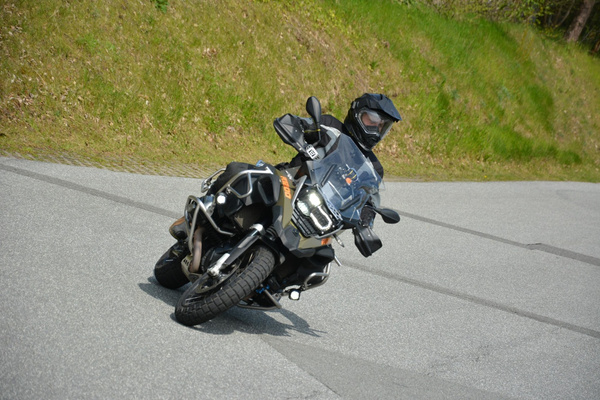 Pirelli Scorpion Rally STR 90/90-21 54V TL A M+S DOT2022
